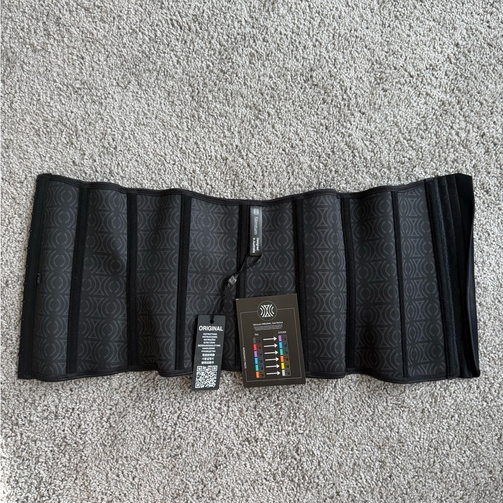 Slimtum Black Waist Trainer - Picture 2 of 5